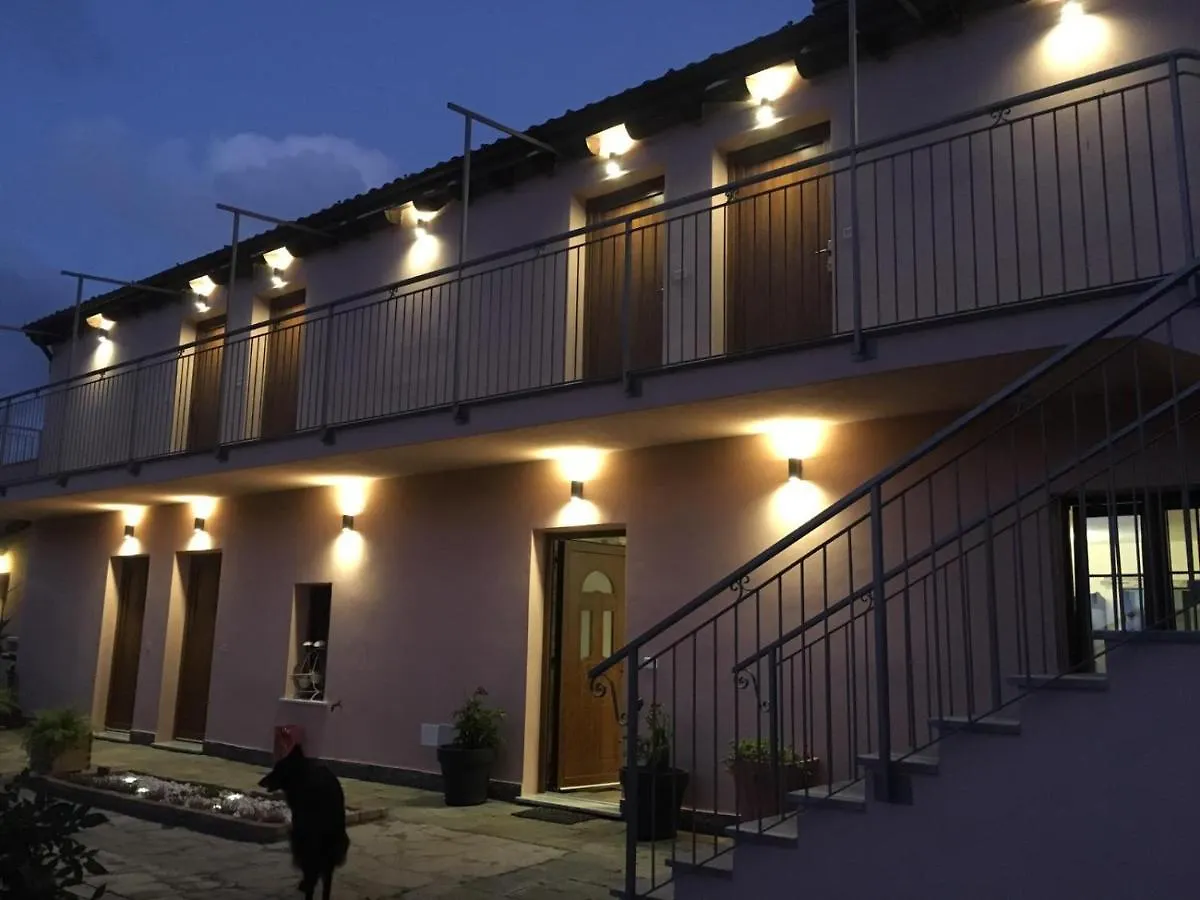 مزرعة للإقامة فيلا سافونافي Agriturismo Agriotto إيطاليا